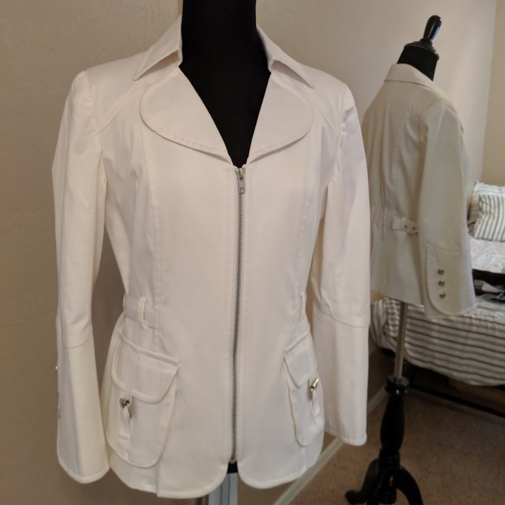 BOGO 1/2 Off /Anthracite by Muse / White Jacket